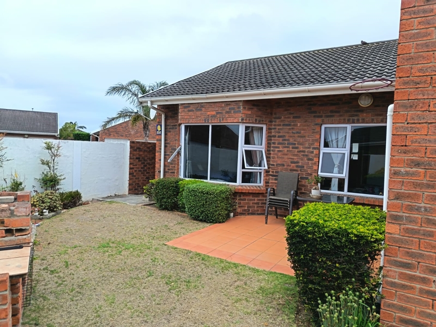 3 Bedroom Property for Sale in Summerstrand Eastern Cape
